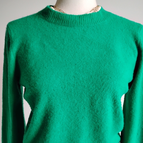 J. Crew Factory Extra Soft Crew Neck Sweater Bright Green Colorful Cozy Size XS - Picture 1 of 13